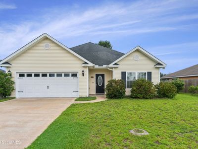 207 Roswell Dr E