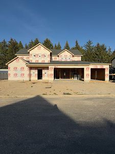 617 Boxwood Dr