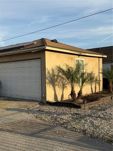 1608 N Grape Ave