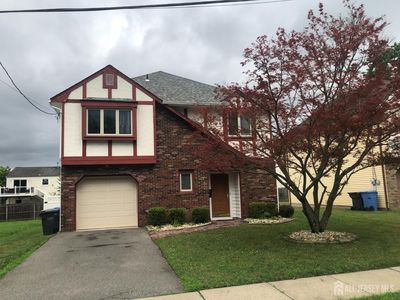6 Weston St