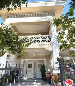 1438 Magnolia Ave