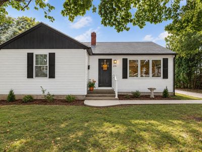 279 Caroline St
