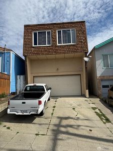 324 Railroad Ave