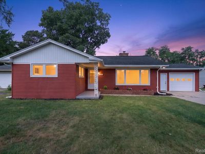 9737 Silverside Dr