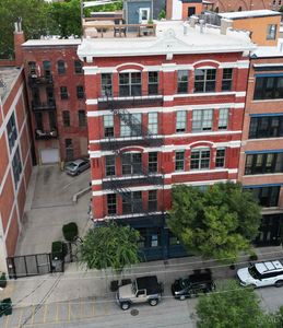 214 E 14th St Unit 3A