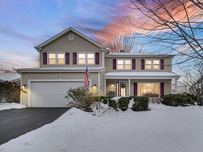 Property at 204 Wildwood Dr, North Aurora, IL