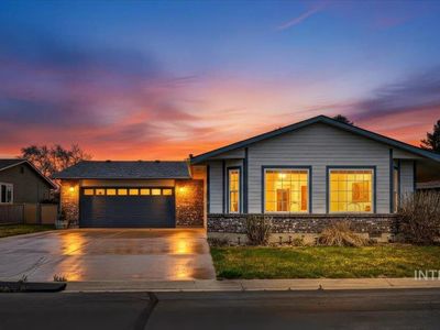 1100 Burnett Dr #337