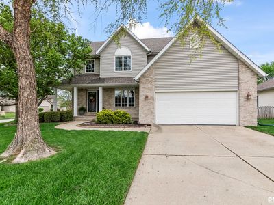 2700 Dryden Dr