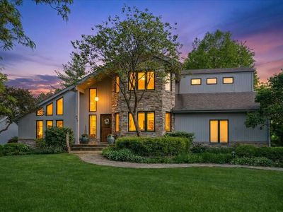 500 Parkview Pl