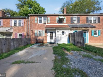 5 S Pennewell Dr