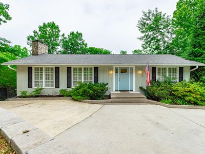 1043 Clift Cave Dr
