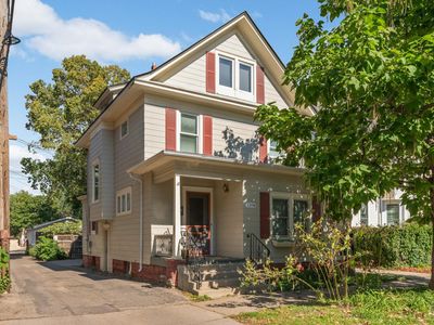 1308 W 24th St