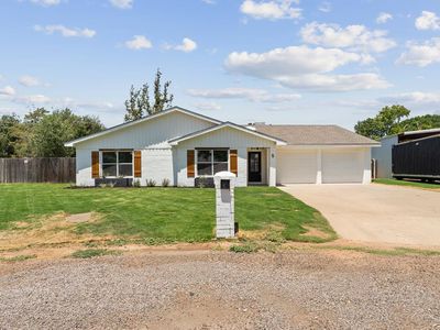 5 Green Oaks Cir