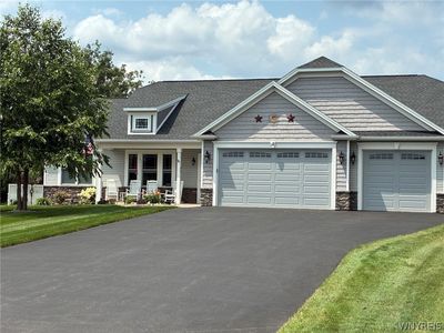 12 Ivydale Pl