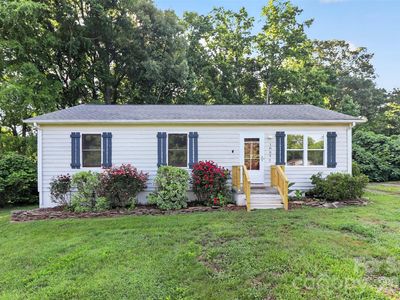 Property at 18032 Barnhardt Rd, Davidson, NC