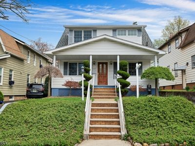 611 5Th Ave