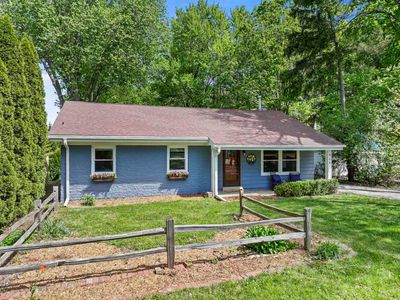 Property at 946 W Winchester Rd, Libertyville, IL