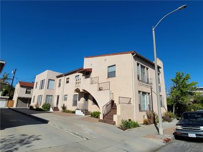 3121 E 5th St #5