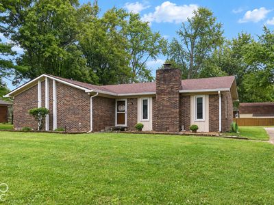560 Margueritta Ct