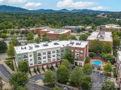 42 Schenck Pkwy #205