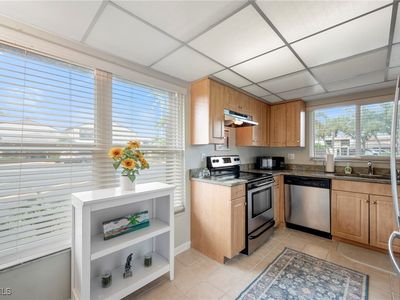 1223 SE 8th St APT 48