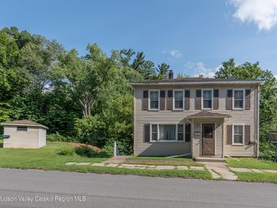 463 Main Street