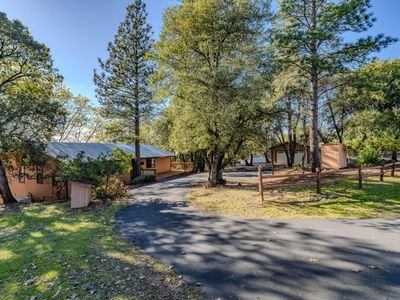 13771 West Ct