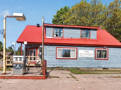 300 Bensinger St