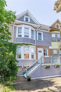 936 W Ferry St #N