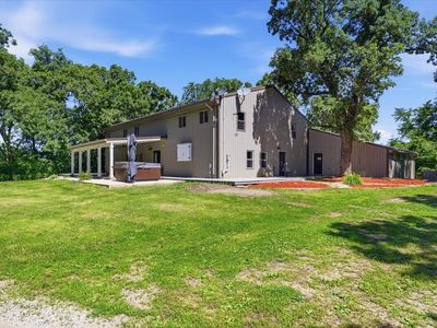 16032 Pleasant Valley Dr