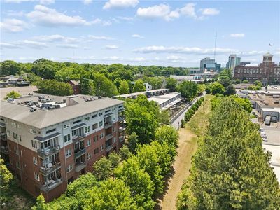 680 Greenwood Ave NE APT 404