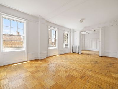 37 W 93rd St APT 29
