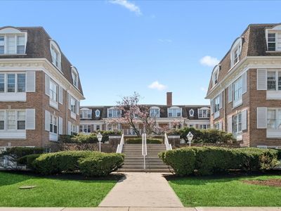 Property at 2234 Central St APT 3, Evanston, IL