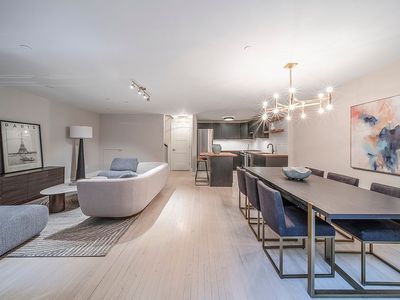 407 E 12th St APT 1RSE