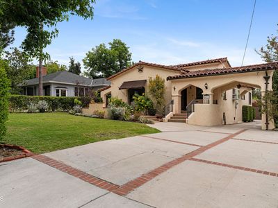 4812 La Canada Blvd