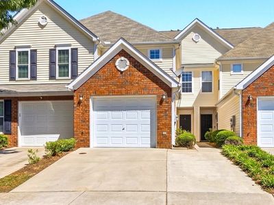 2607 Hamlet Green Dr