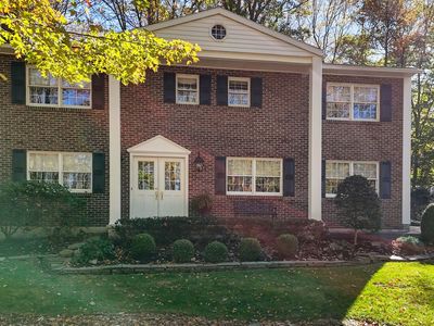 1505 Campus Dr
