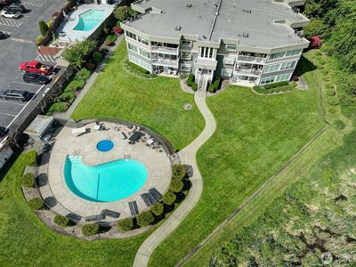 4214 W Lake Sammamish Parkway NE #202