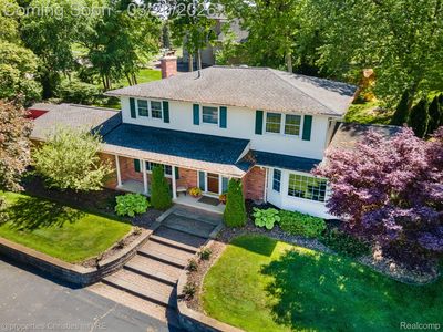 2711 Limerick Ln