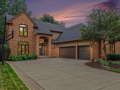 18080 Cascade Dr