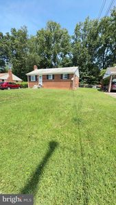 Property at 7424 Marc Dr, Falls Church, VA
