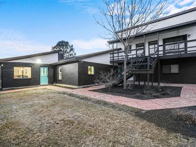 1510 Hillcrest Blvd