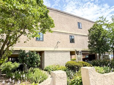 86 Myrtle Avenue APT 9