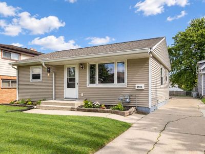 2556 S 69th STREET