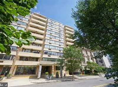 1325 18th St NW APT 703