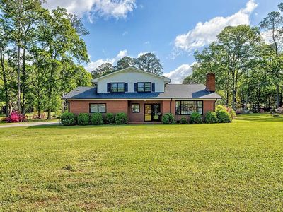 26 Hartford Heights St