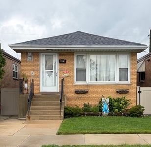 6437 W 63rd Pl