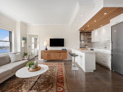 205 W End Ave APT 29K