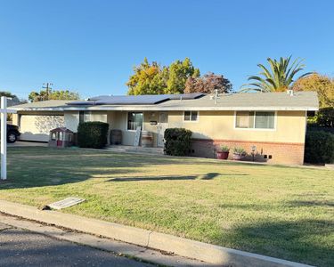 Property at 1415 Winter St, Kingsburg, CA