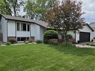 2628 Sarona Rd